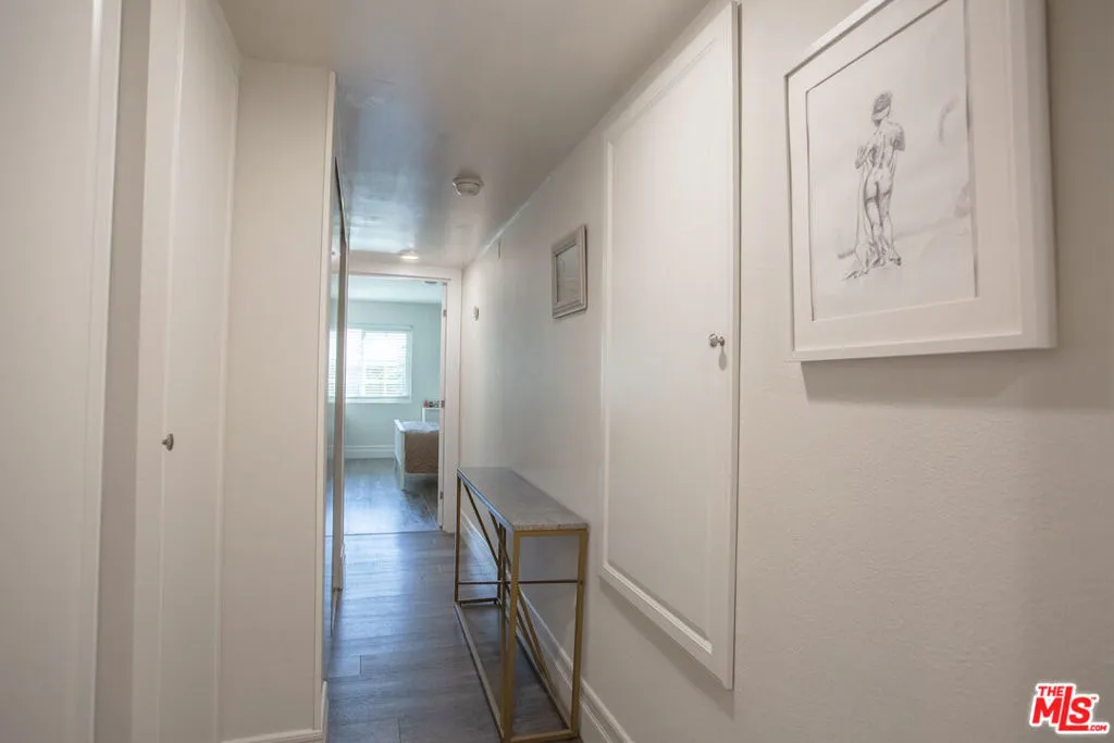 14600 Dickens Street 202, Sherman Oaks, California 91403 home-pic-12