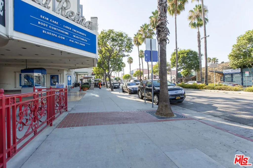 14600 Dickens Street 202, Sherman Oaks, California 91403 home-pic-29