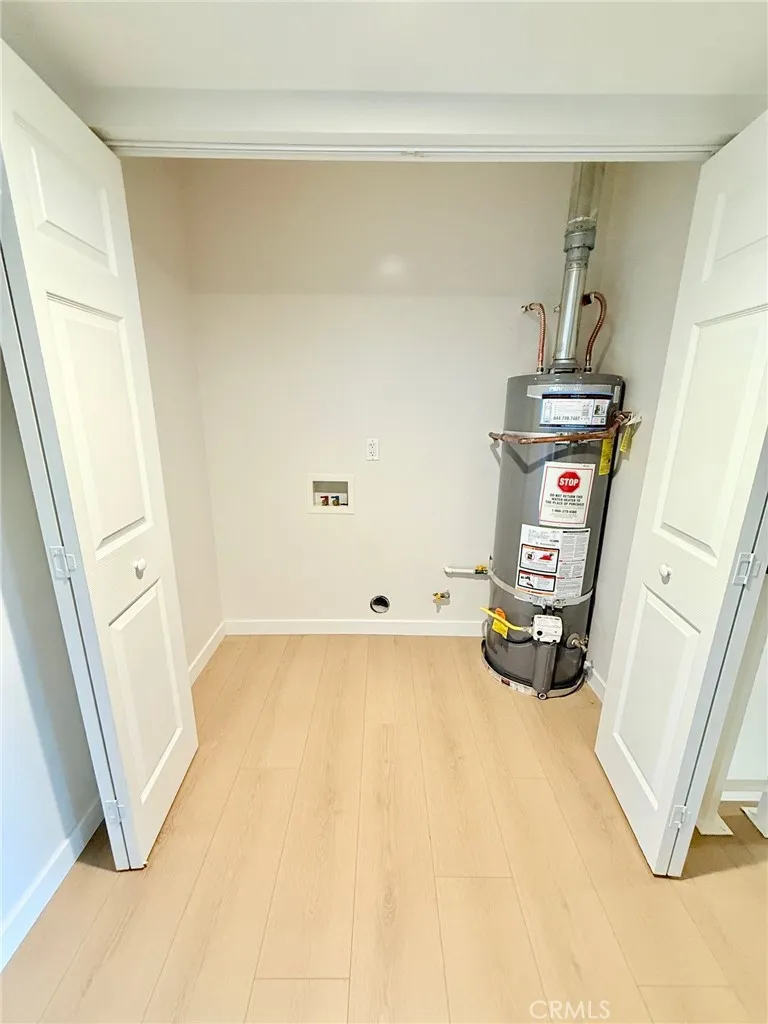 19545 Sherman Way 99, Reseda, California 91335 home-pic-21