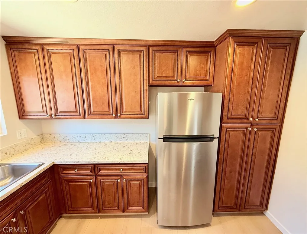 19545 Sherman Way 99, Reseda, California 91335 home-pic-2
