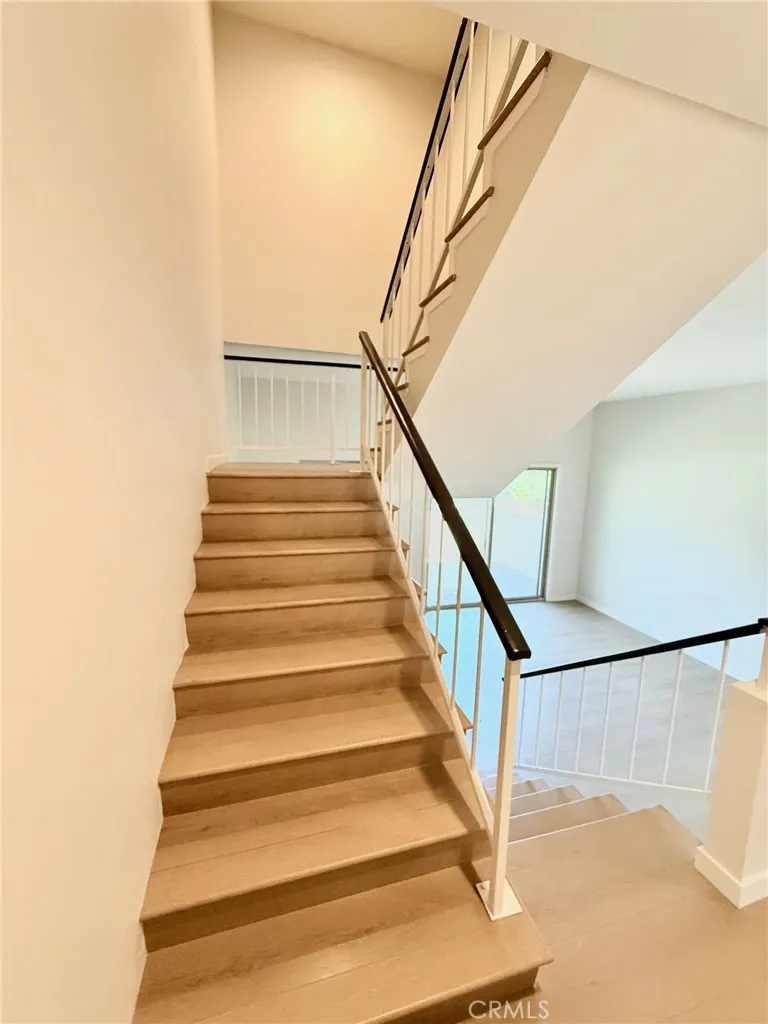 19545 Sherman Way 99, Reseda, California 91335 home-pic-8