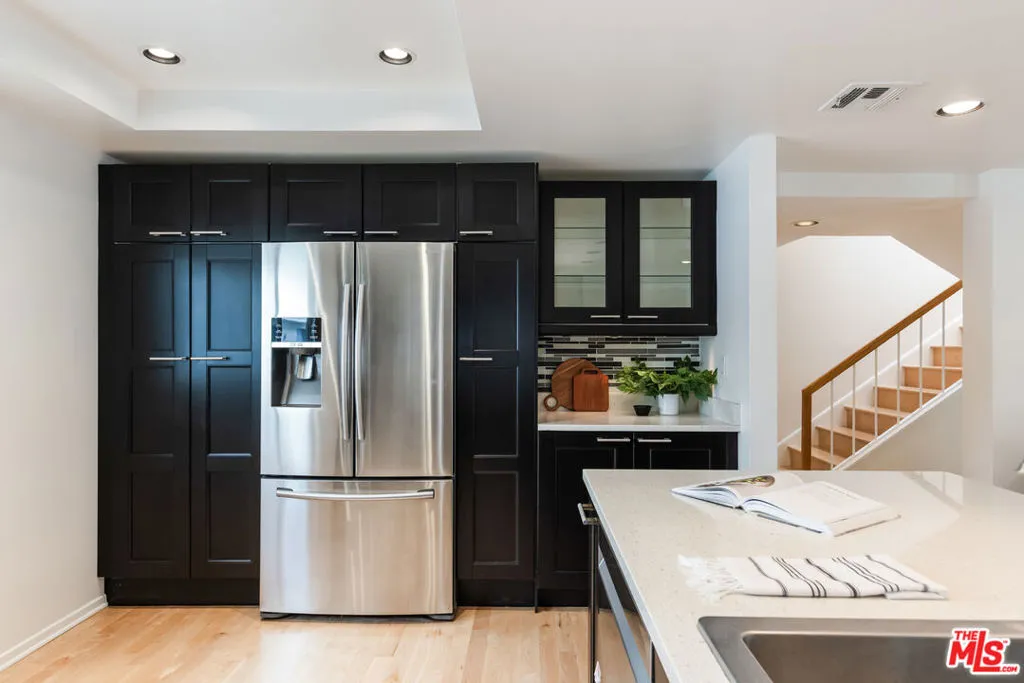 13230 Fiji Way B, Marina Del Rey, California 90292 home-pic-20