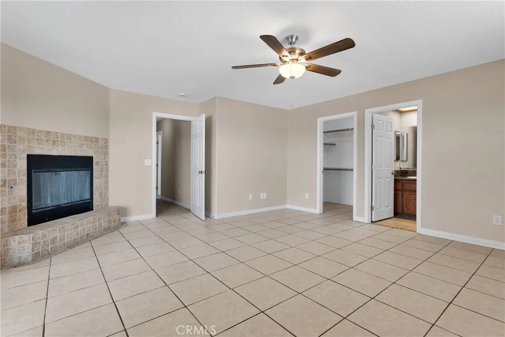 11569 Arroyo Avenue, Hesperia, California 92345 home-pic-26