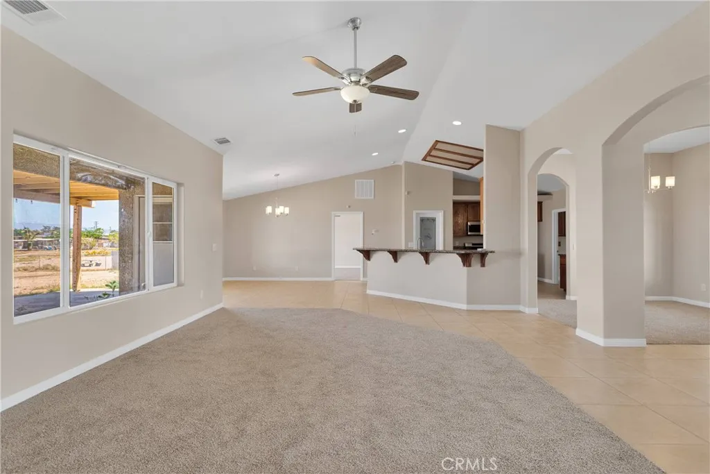 11569 Arroyo Avenue, Hesperia, California 92345 home-pic-3