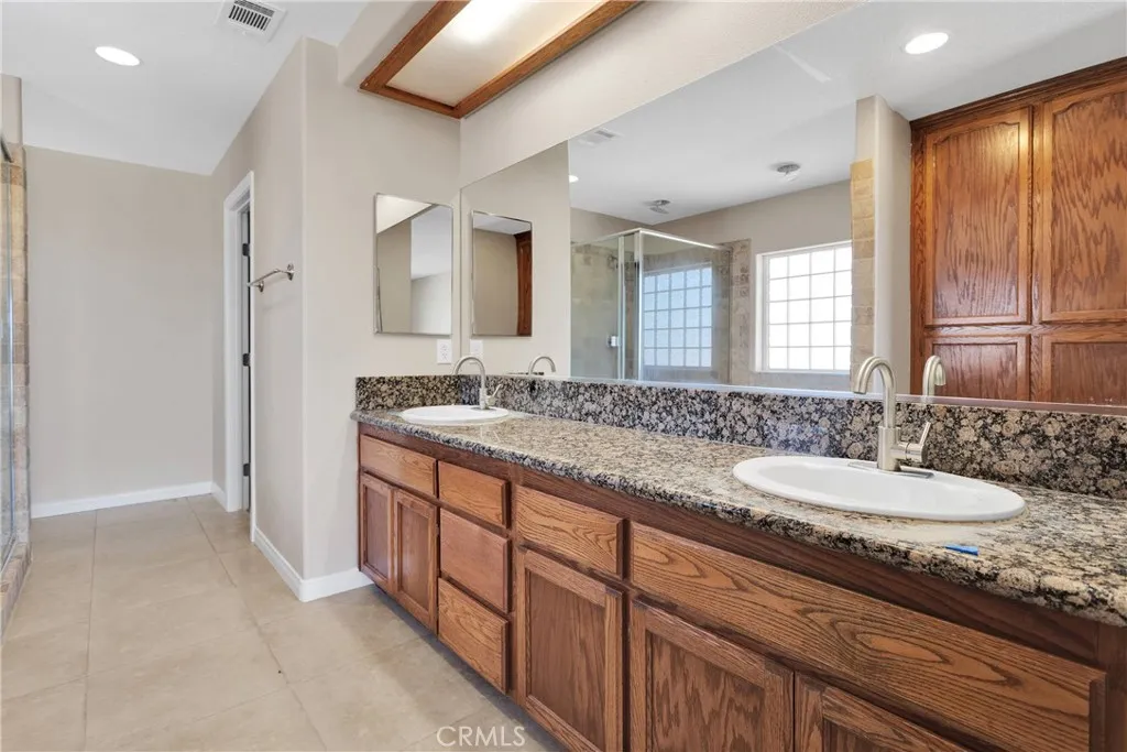11569 Arroyo Avenue, Hesperia, California 92345 home-pic-20