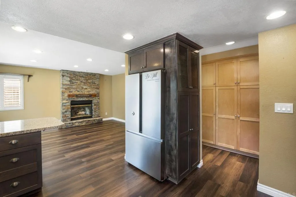 2524 Seattle Drive, El Cajon, California 92020 home-pic-17