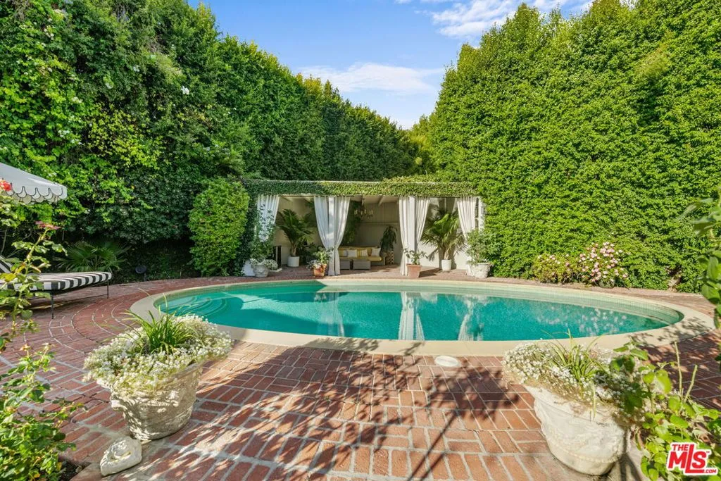 1110 Benedict Canyon Drive, Beverly Hills, California 90210 home-pic-47