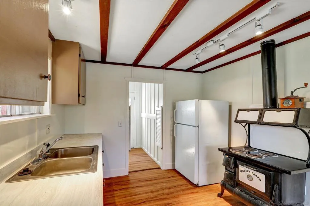 3174 Salton Vista, Julian, California 92036 home-pic-4
