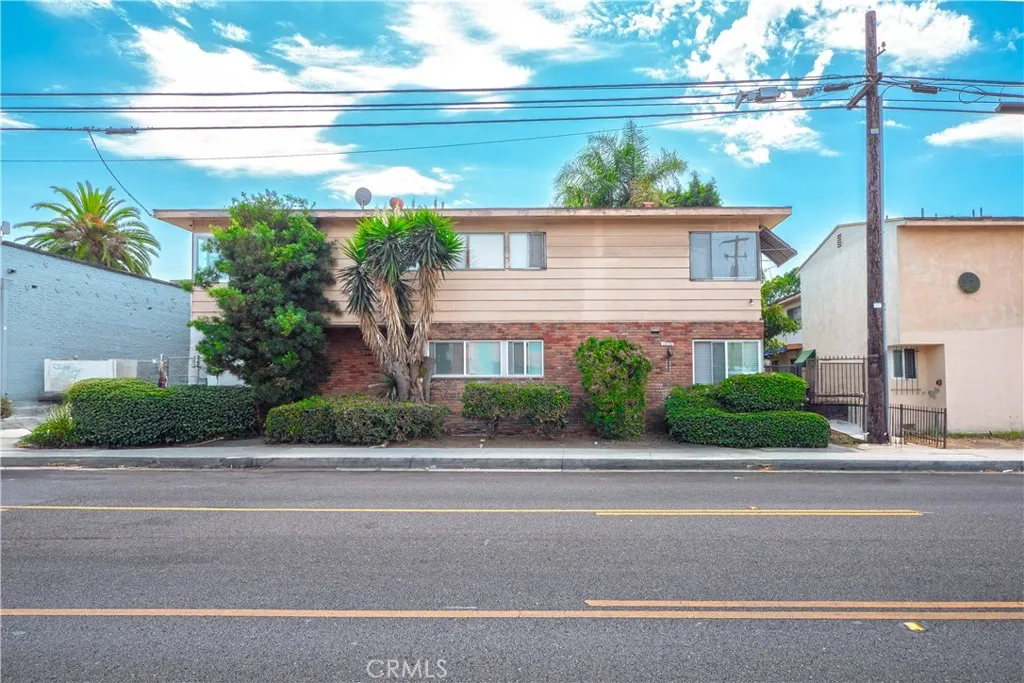 1280 E 4th Street 8, Long Beach, California 90802 home-pic-28