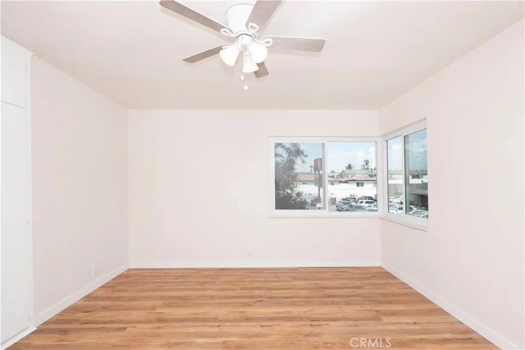 1280 E 4th Street 8, Long Beach, California 90802 home-pic-15