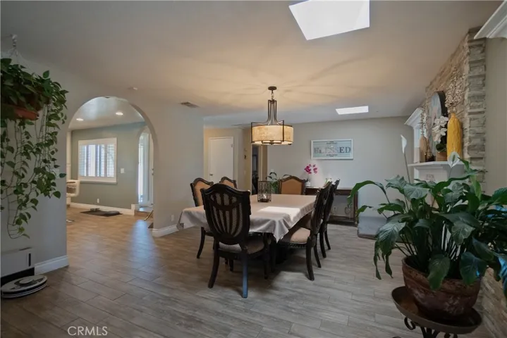 14405 Mandan Road, Apple Valley, California 92307