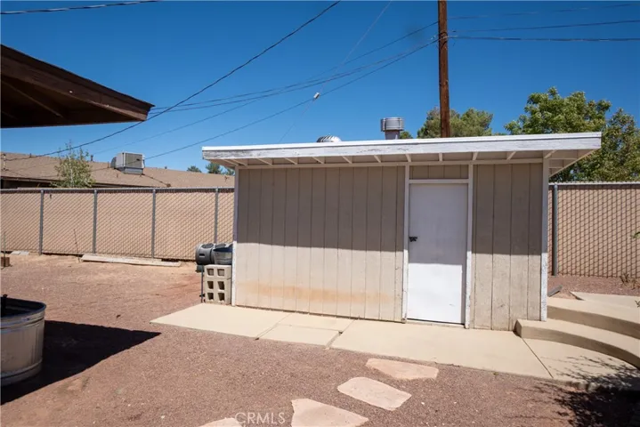 14405 Mandan Road, Apple Valley, California 92307