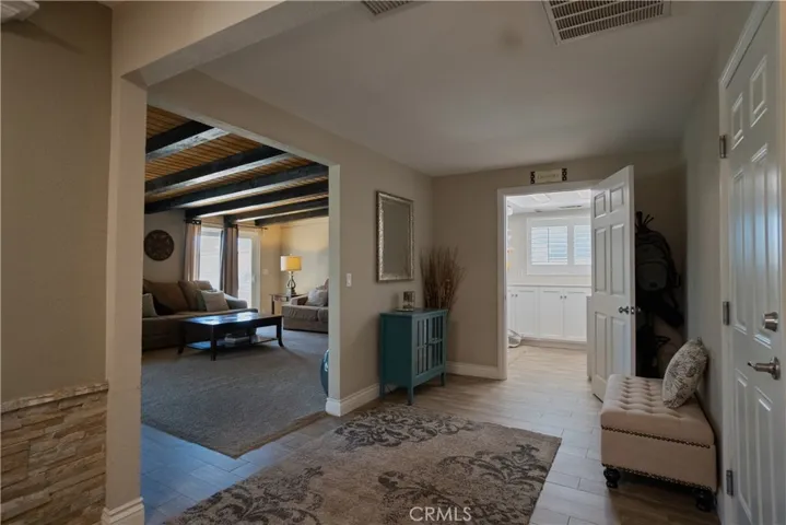 14405 Mandan Road, Apple Valley, California 92307
