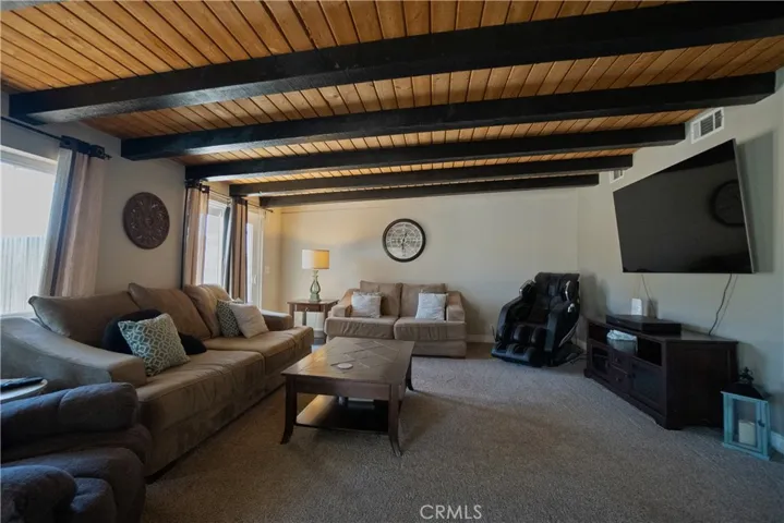 14405 Mandan Road, Apple Valley, California 92307