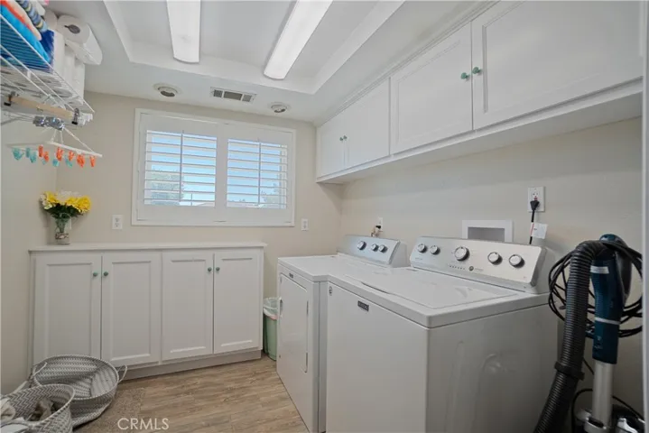 14405 Mandan Road, Apple Valley, California 92307