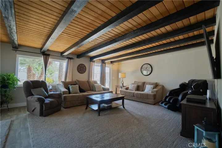14405 Mandan Road, Apple Valley, California 92307