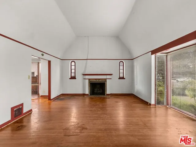 347 N Arden Boulevard, Los Angeles, California 90004