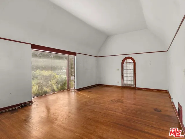 347 N Arden Boulevard, Los Angeles, California 90004