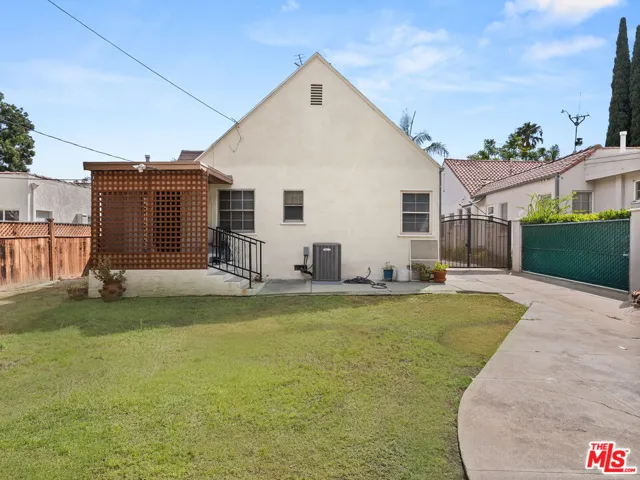 347 N Arden Boulevard, Los Angeles, California 90004