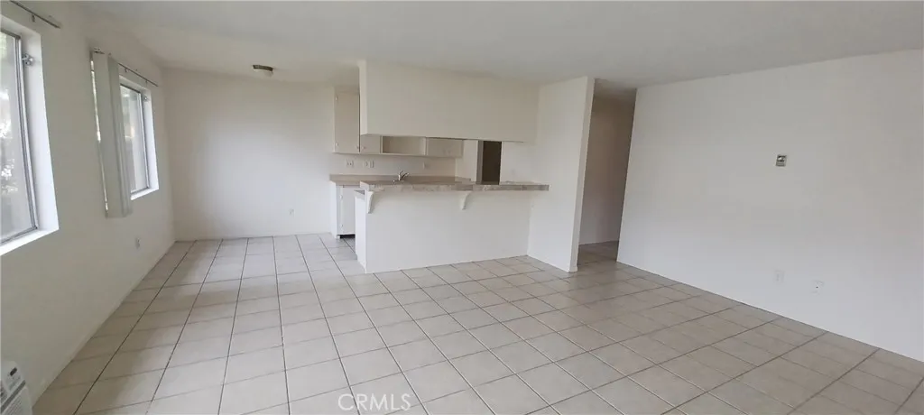 Living room to Kitchen