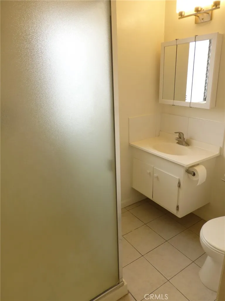 2115 1/2 S Broden Street, Anaheim, California 92802 home-pic-16