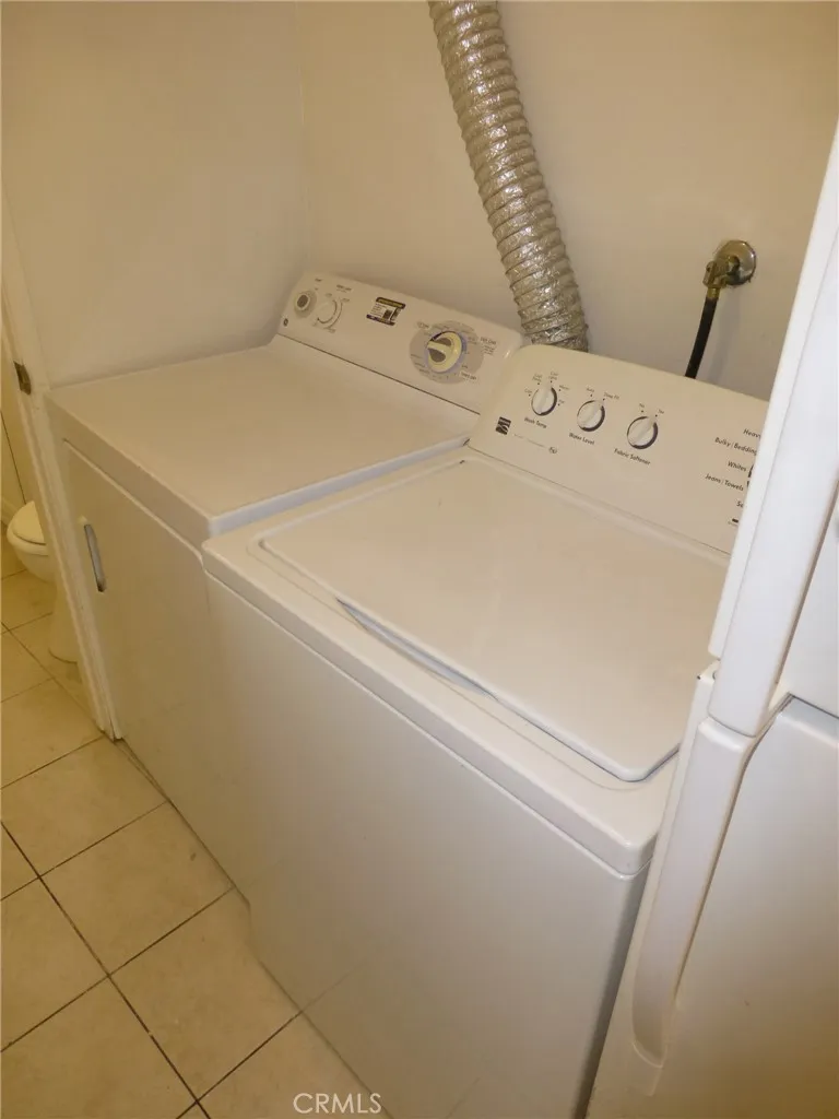 2115 S Broden Street 1/2, Anaheim, California 92802 home-pic-11