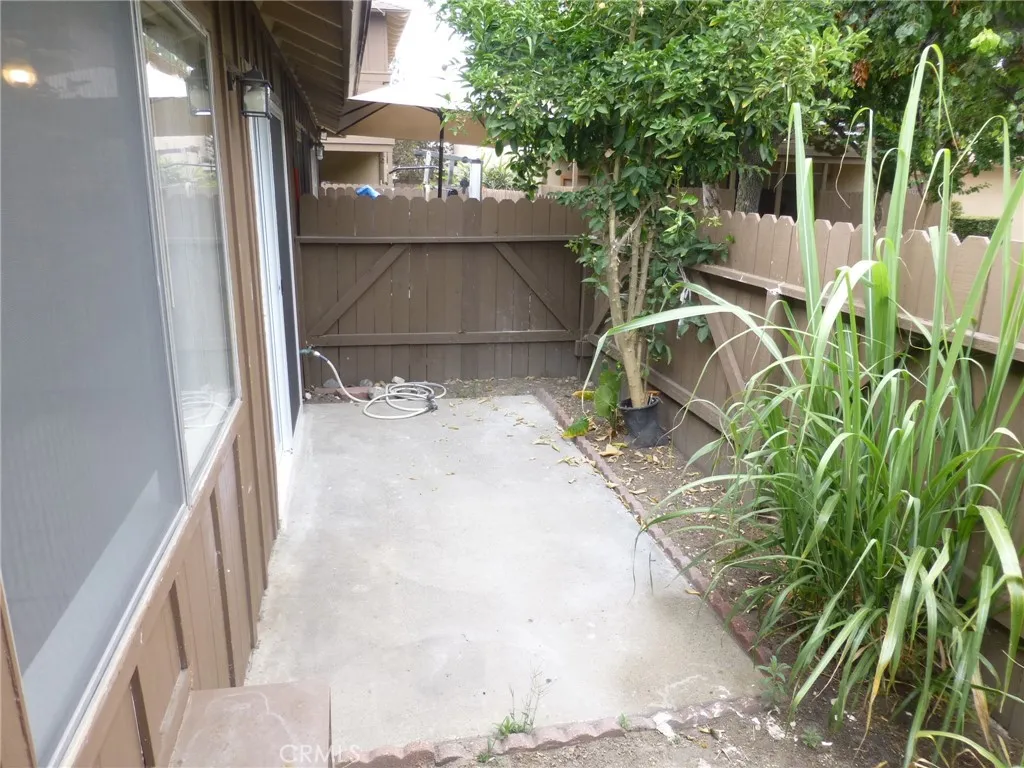 2115 S Broden Street 1/2, Anaheim, California 92802 home-pic-16