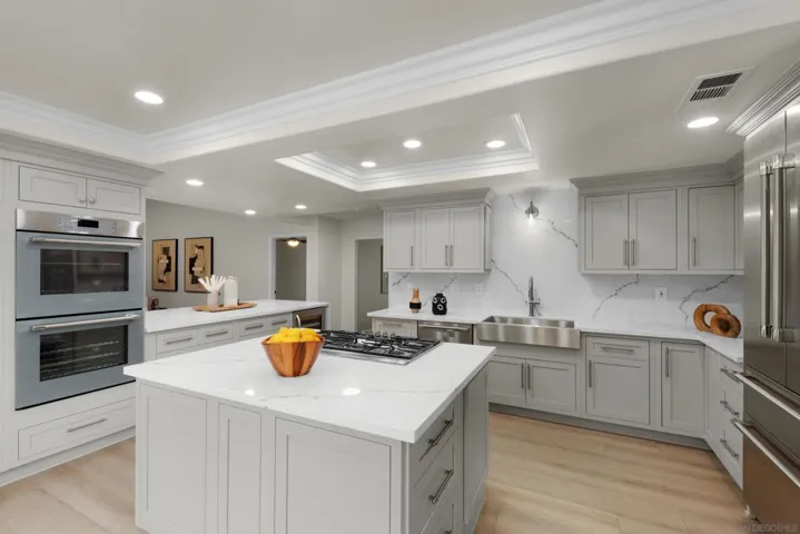 31125 Pauba Rd, Temecula, California 92592