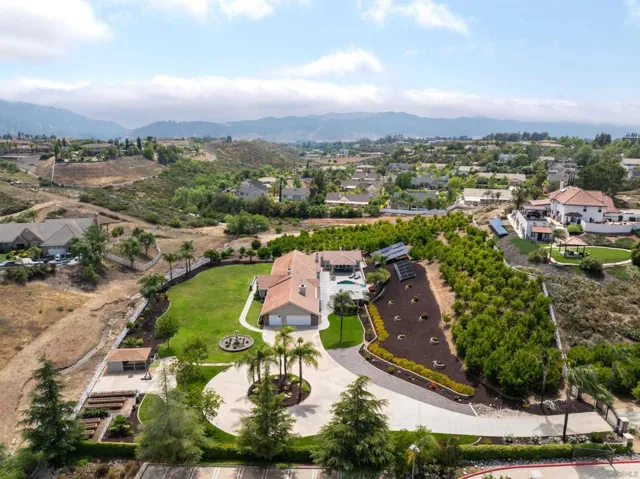 31125 Pauba Rd, Temecula, California 92592