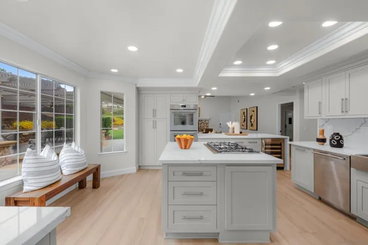 31125 Pauba Rd, Temecula, California 92592