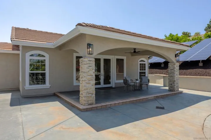 31125 Pauba Rd, Temecula, California 92592
