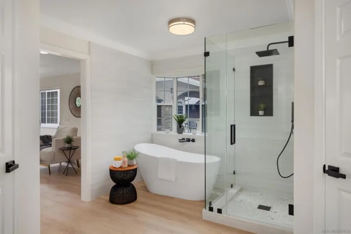 Primary Bath/Spa