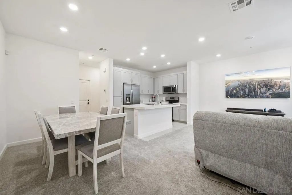 1209 Sunrise Vw 103, San Marcos, California 92078 home-pic-5