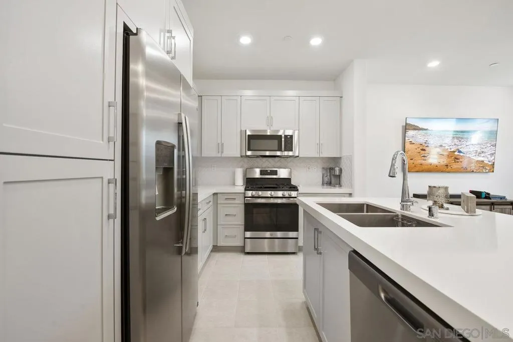 1209 Sunrise Vw 103, San Marcos, California 92078 home-pic-13