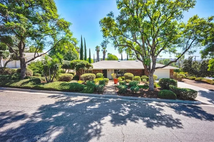 1290 Highridge Street, Riverside, California 92506