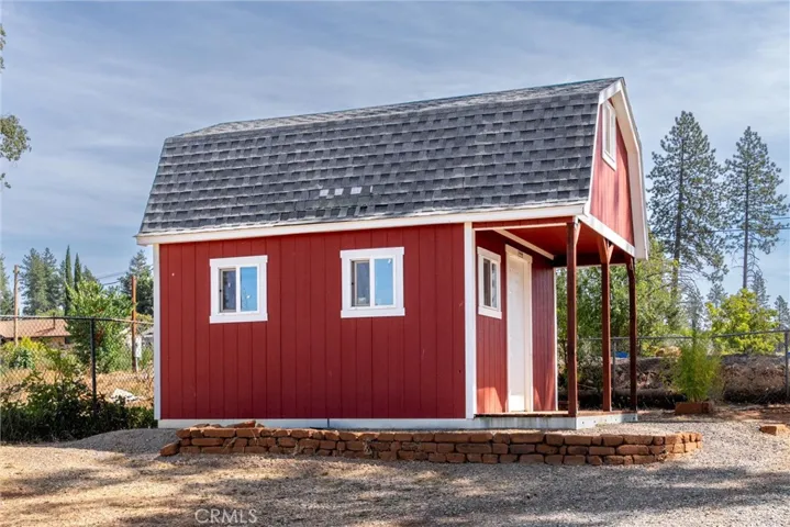 911 Central Park Drive, Paradise, California 95969