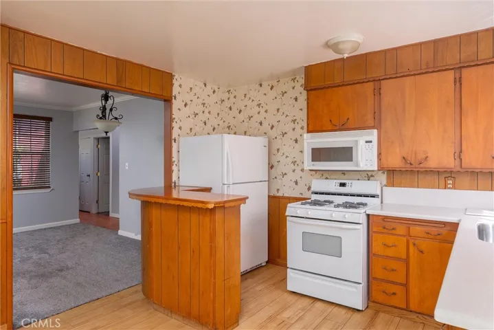911 Central Park Drive, Paradise, California 95969
