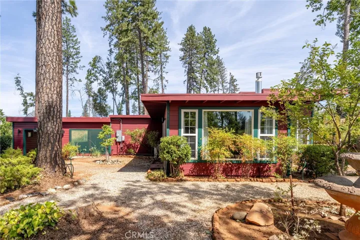 911 Central Park Drive, Paradise, California 95969