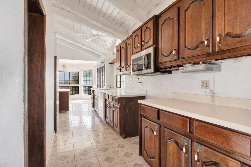 64400 Lema Court, Desert Hot Springs, California 92240 home-pic-5