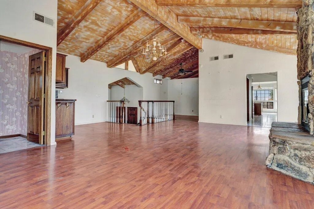 64400 Lema Court, Desert Hot Springs, California 92240 home-pic-2