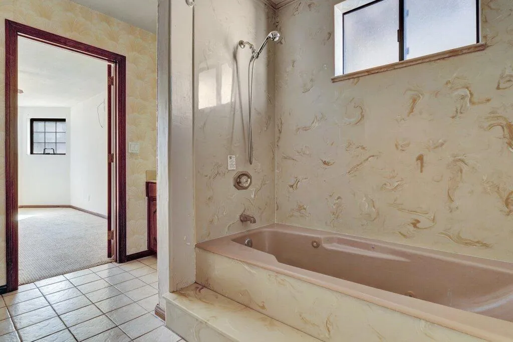 64400 Lema Court, Desert Hot Springs, California 92240 home-pic-16