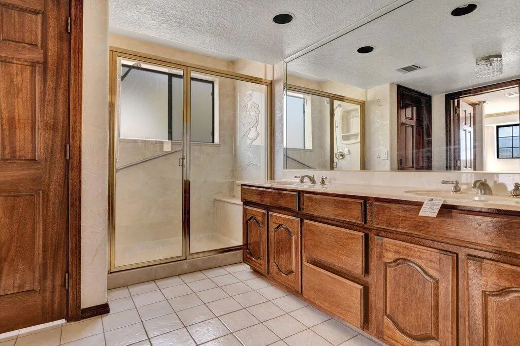 64400 Lema Court, Desert Hot Springs, California 92240 home-pic-11
