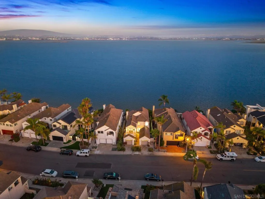 55 Spinnaker Way, Coronado, California 92118 home-pic-7