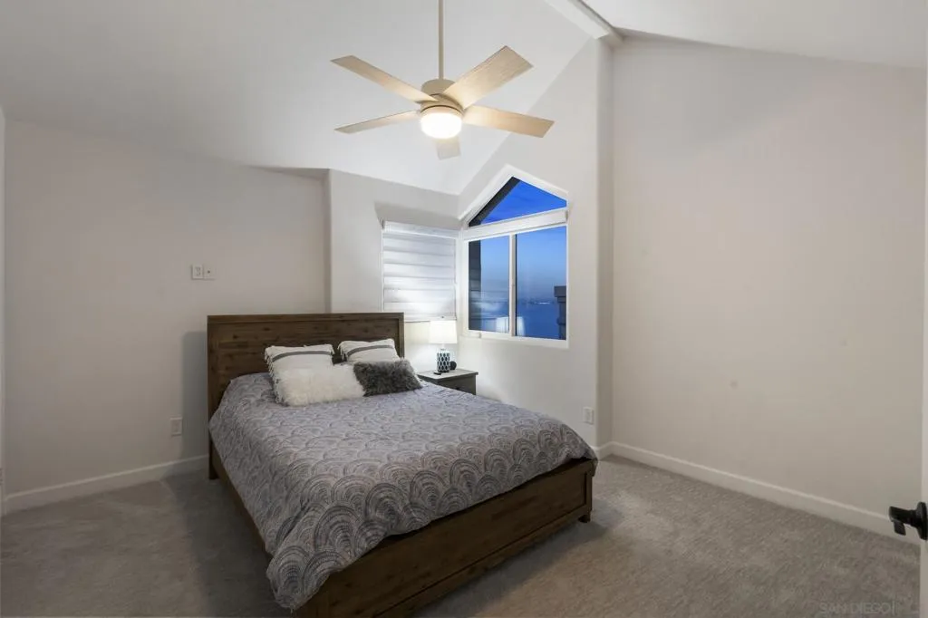 55 Spinnaker Way, Coronado, California 92118 home-pic-18