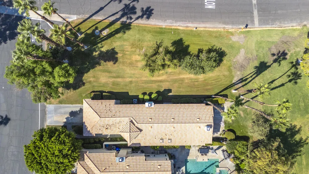 29320 S Laguna Drive, Cathedral City, California 92234 home-pic-34