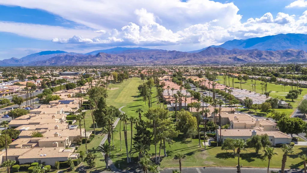 29320 S Laguna Drive, Cathedral City, California 92234 home-pic-40