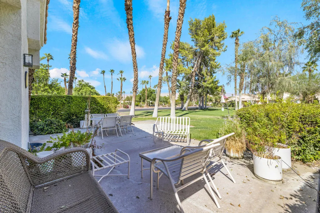 29320 S Laguna Drive, Cathedral City, California 92234 home-pic-32