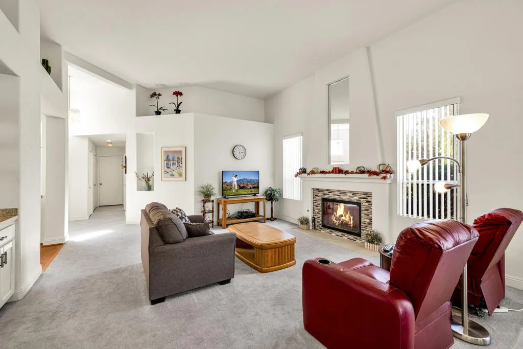 29320 S Laguna Drive, Cathedral City, California 92234 home-pic-3