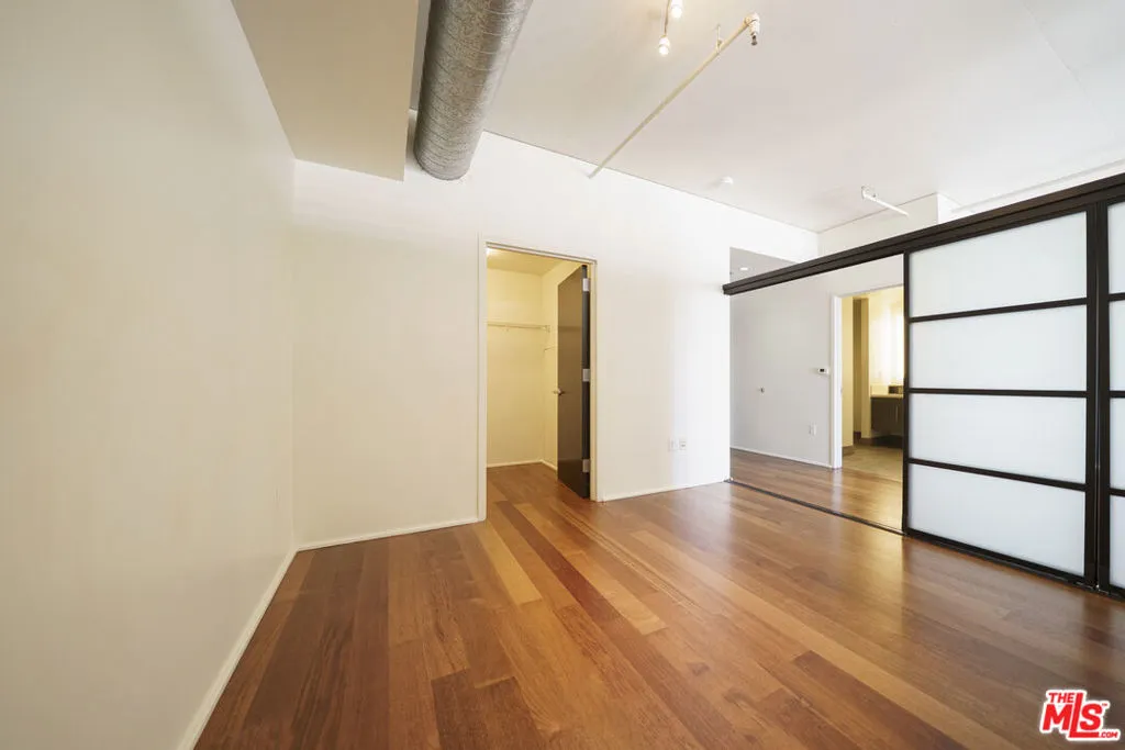 1100 S Hope Street 1506, Los Angeles, California 90015 home-pic-13