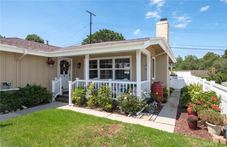 26753 Grayslake Road, Rancho Palos Verdes, California 90275